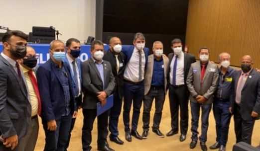 Camacã: Prefeito Paulo do Gás tem reunião com bancada de Deputados Fenderias da Bahia